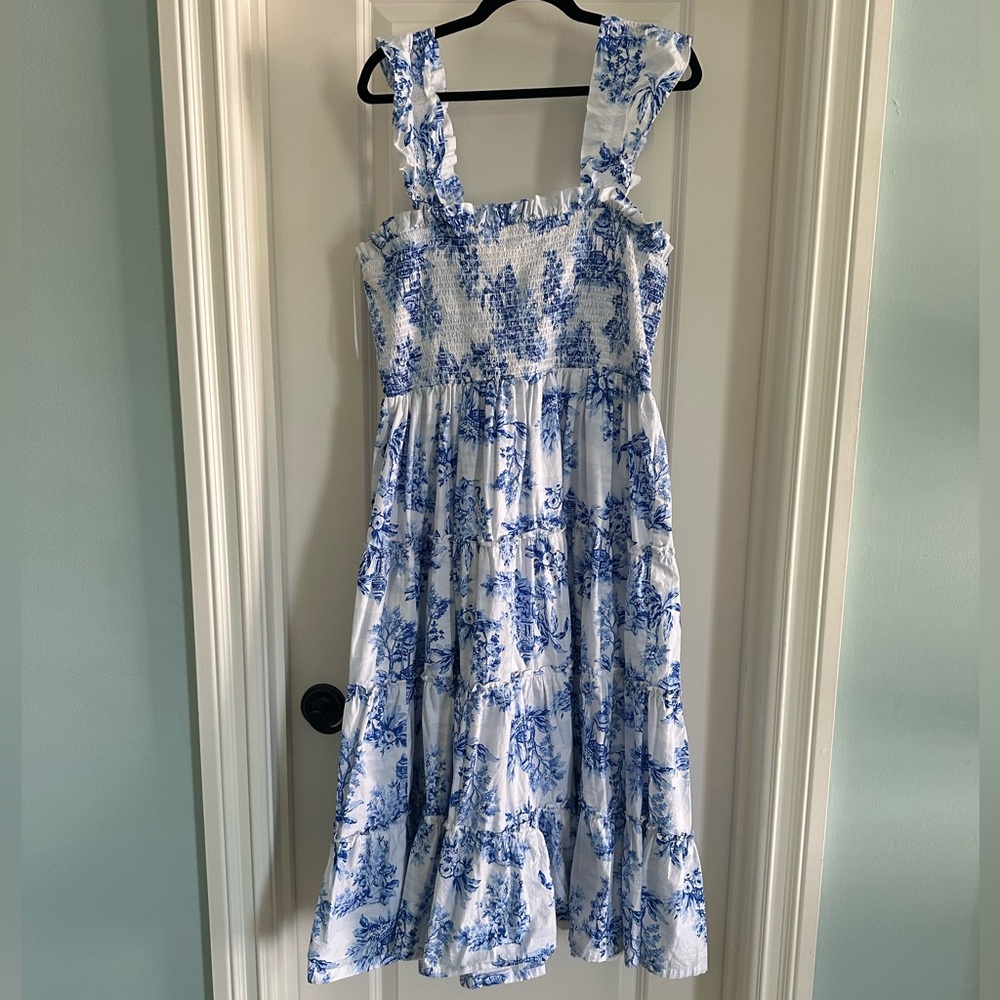 XL Crown & Ivy Blue & White 4 Tier Sleeveless Smocked Dress